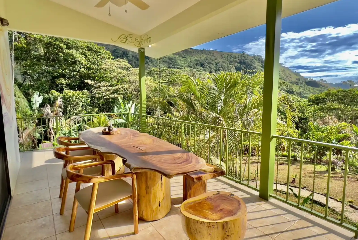 Ojochal Costa Rica ecohome patio view