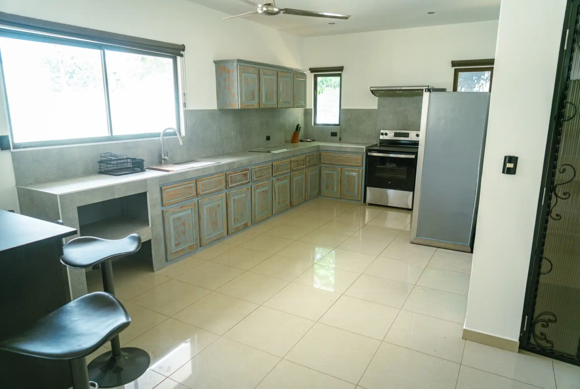 Renovated 3 Bedroom Home for Sale by Owner near Tamarindo - Kitchen