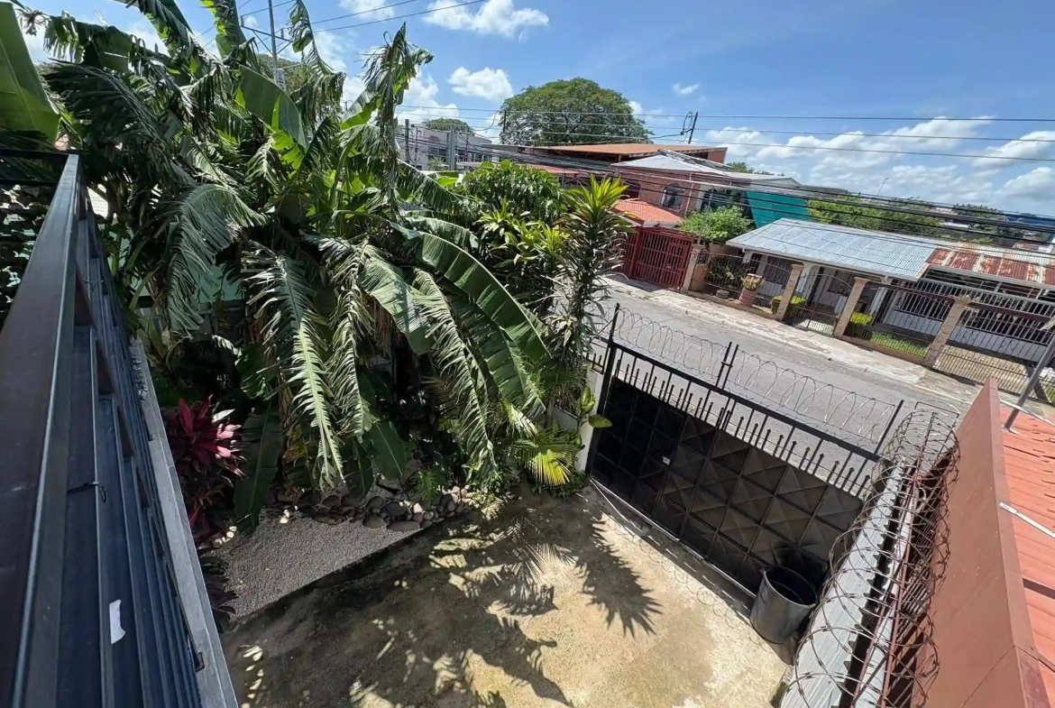 Real Estate for Sale By Owner in Liberia Guanacaste Costa Rica - Secure Parking